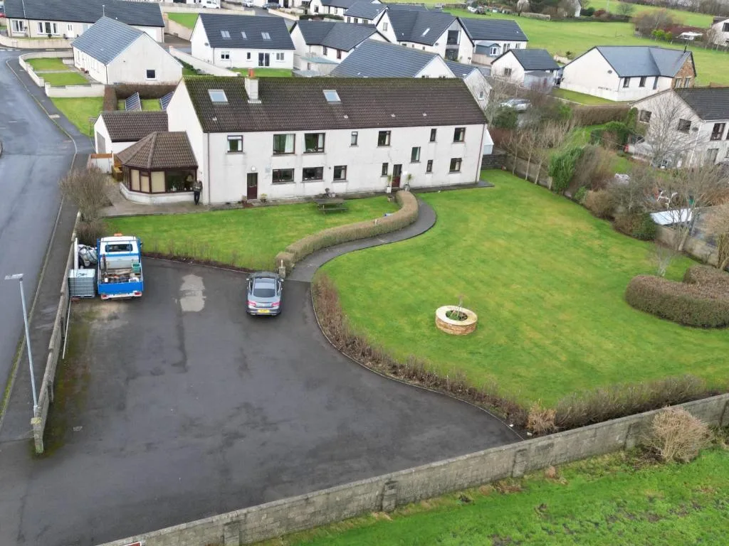 Polrudden Guest House in Kirkwall, a modern family-run guest house on the southern edge of the town centre with private garden and quiet residential street setting