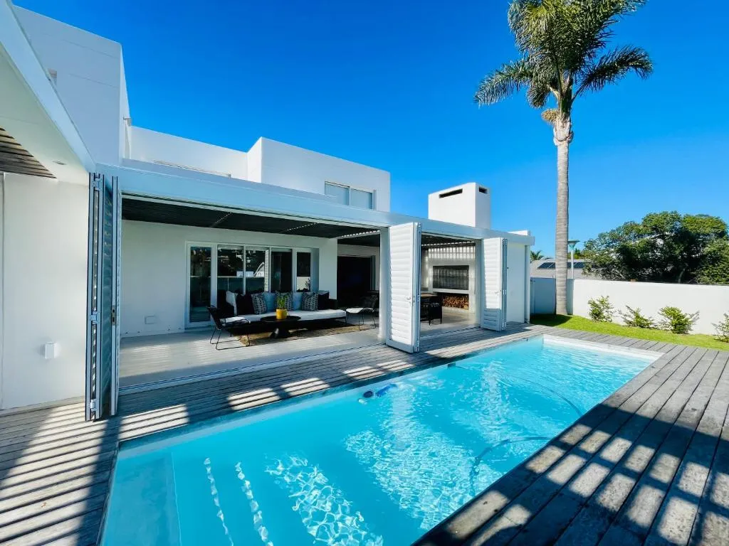 Farallon Place