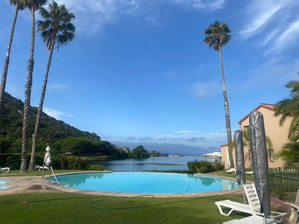 Manhattan Estates - Plettenberg Bay