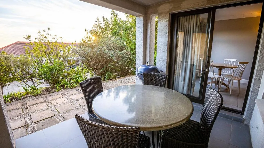 Modern self-catering apartment in a secure estate