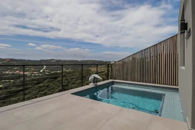 Villa Pacifico - 4BR Hilltop Lux Pool & View